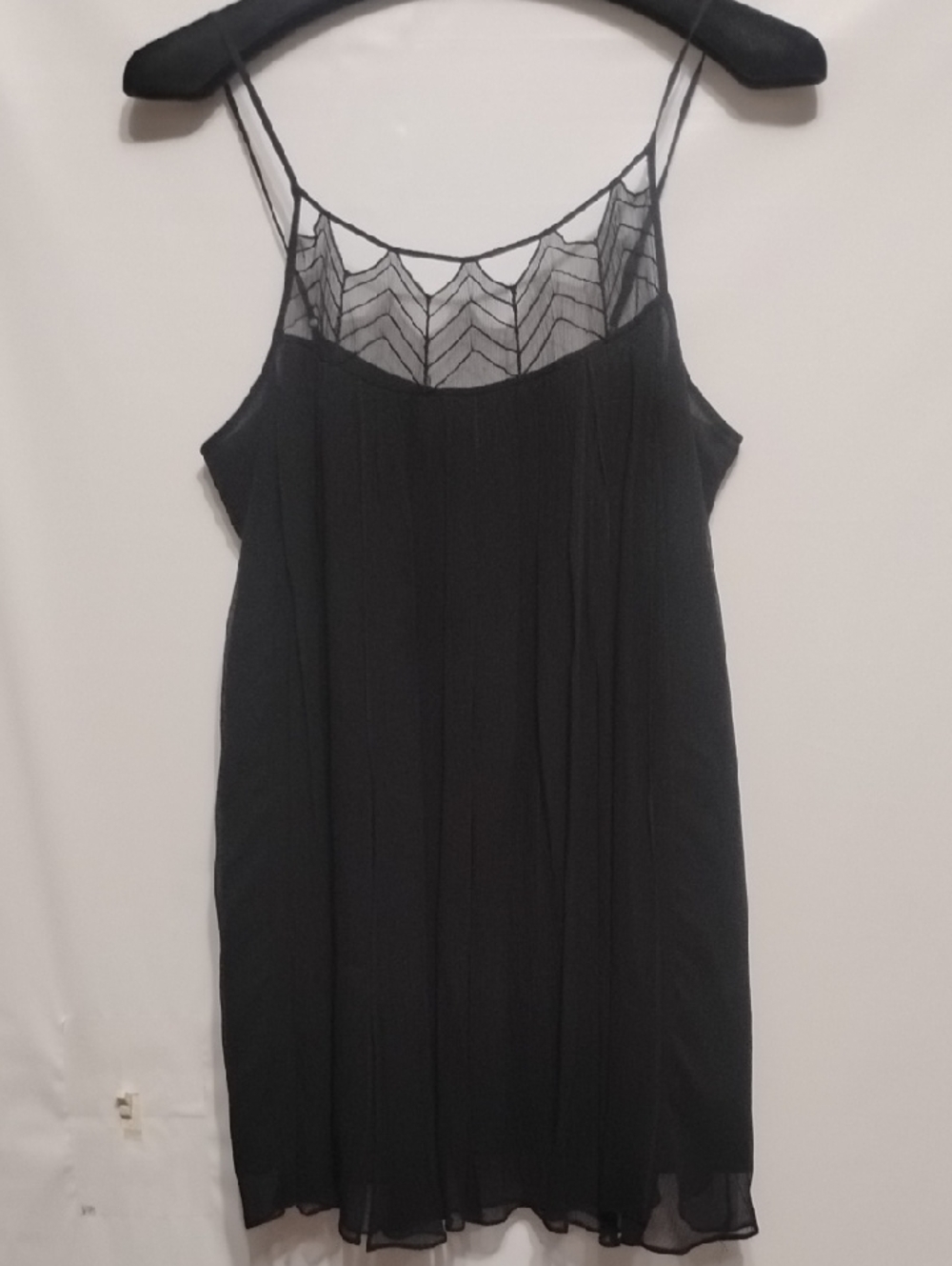 BCBGMAXAZRIA Black Spaghetti Strap Slip  Tunic/Dress‎ with Sheer Chevron Yoke